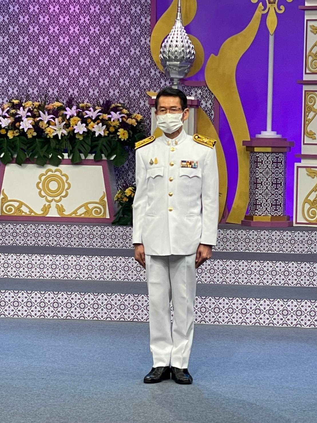 ร่วมบันทึกเทปถวายพระพร 10