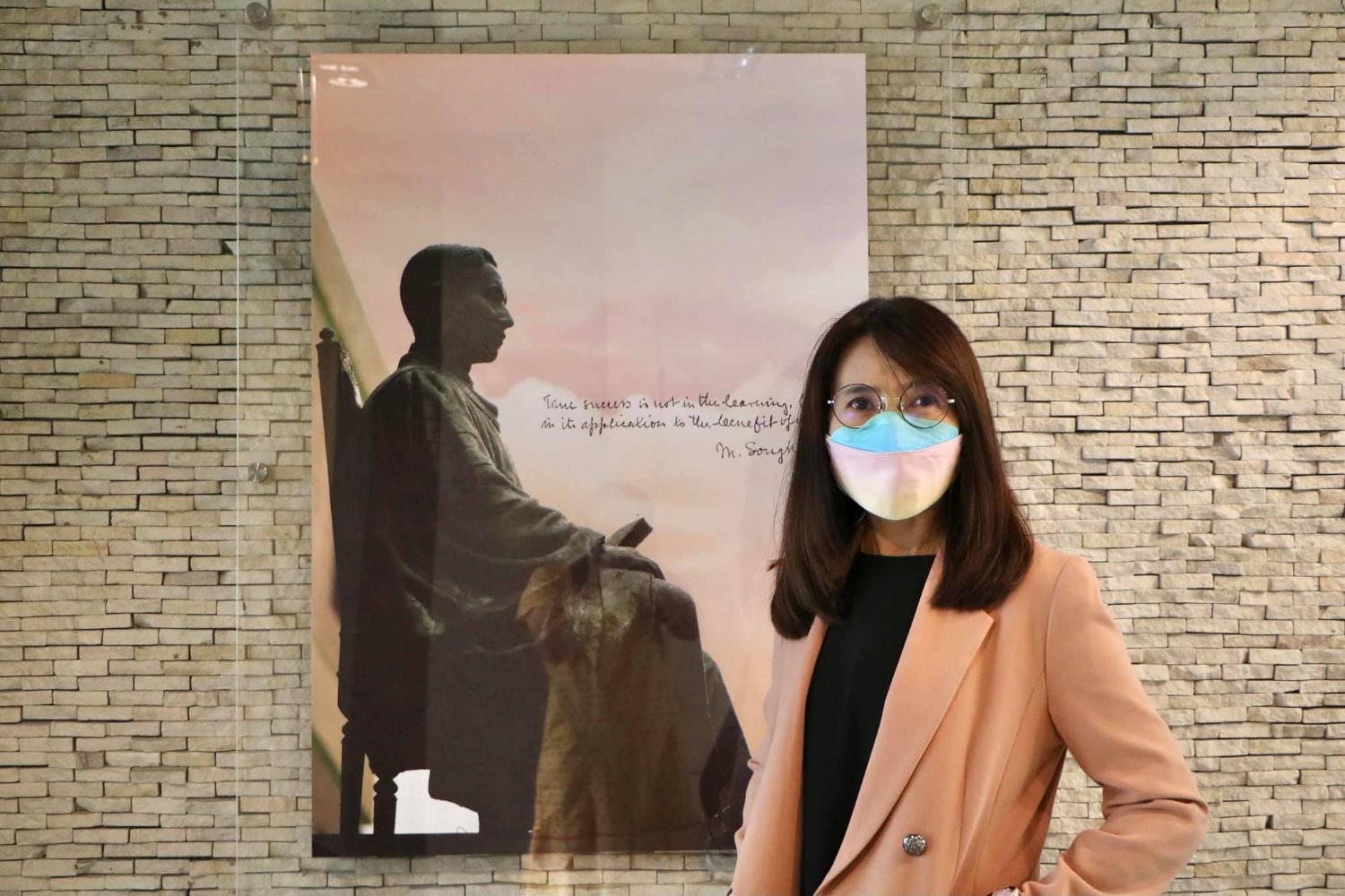 สำนักงานคณบดี17