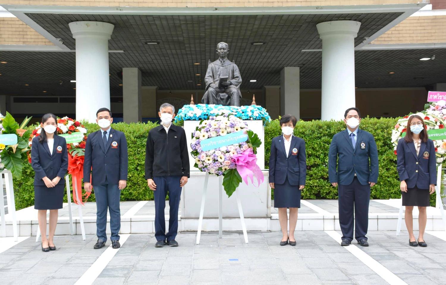 พิธีวางพวงมาลา13