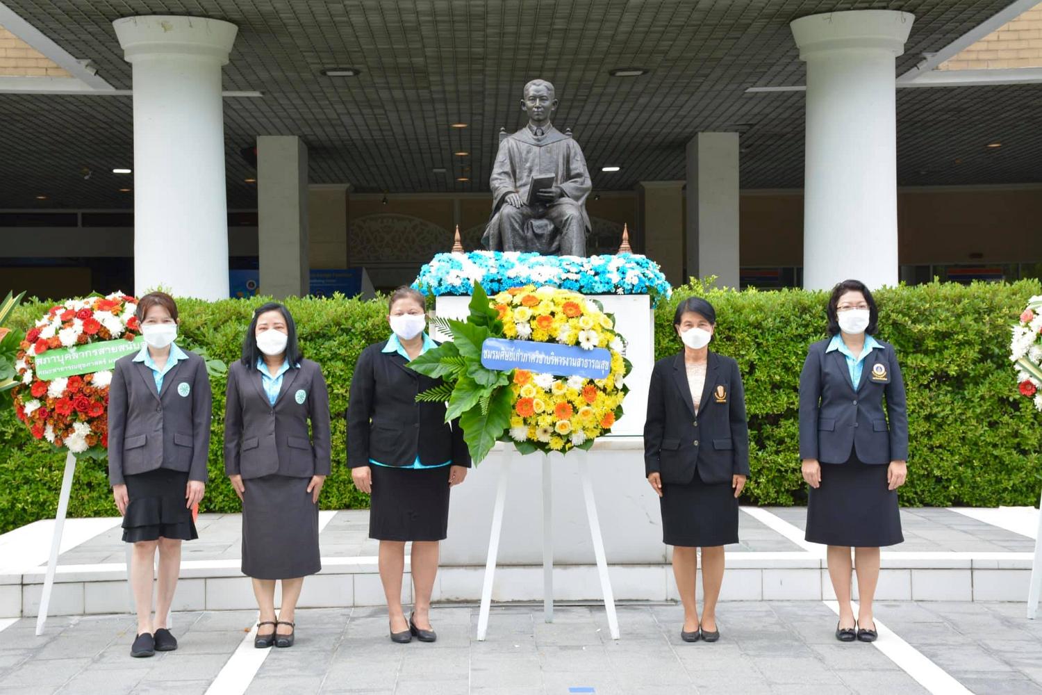 พิธีวางพวงมาลา15