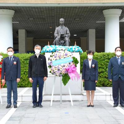 พิธีวางพวงมาลา13