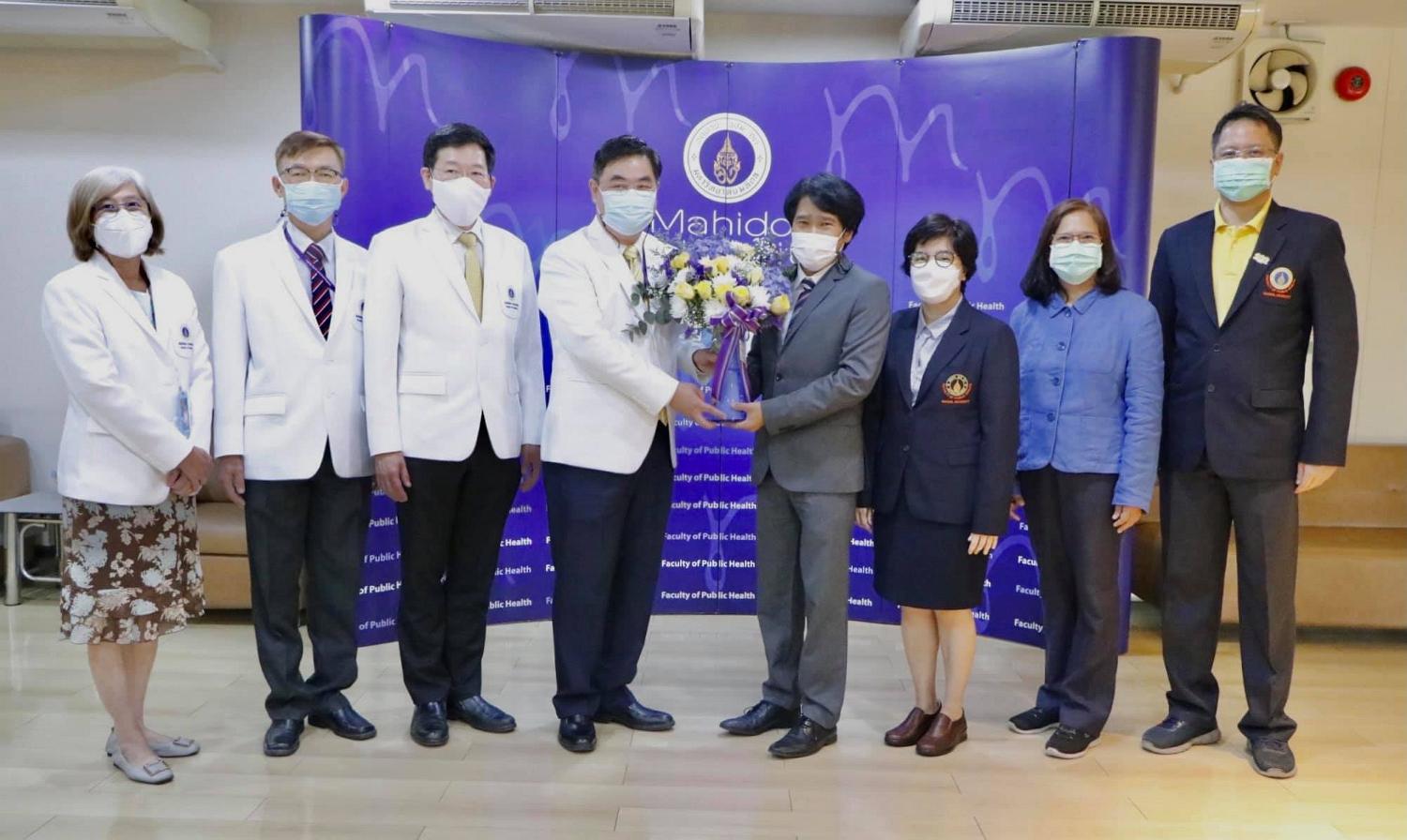 แสดงความยินดี3