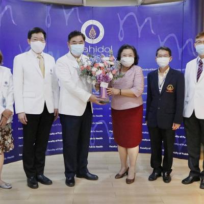 แสดงความยินดี2