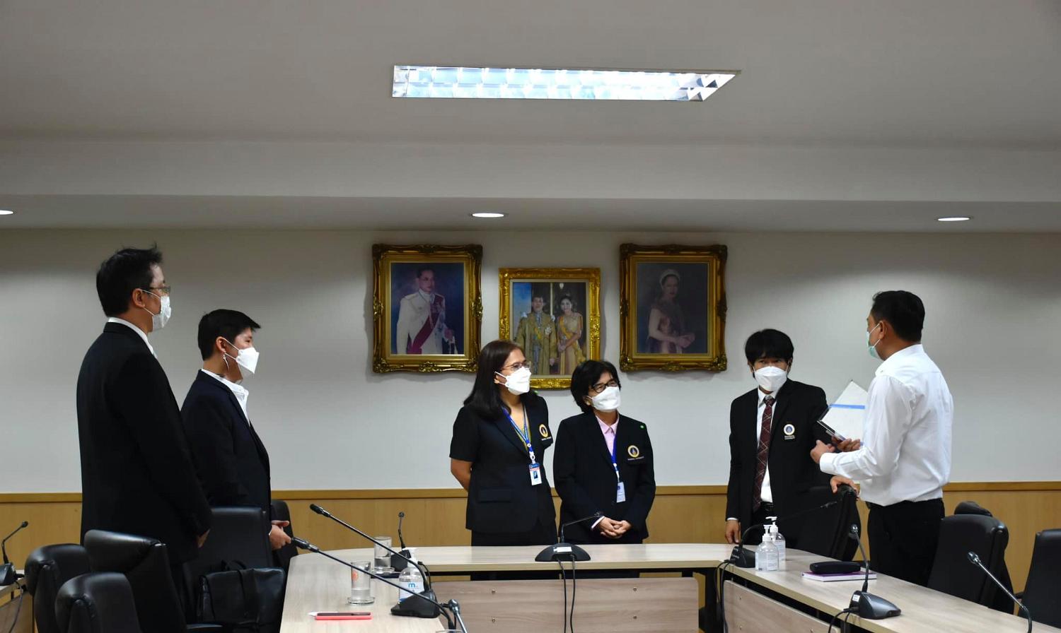 ทำงานร่วมกัน8