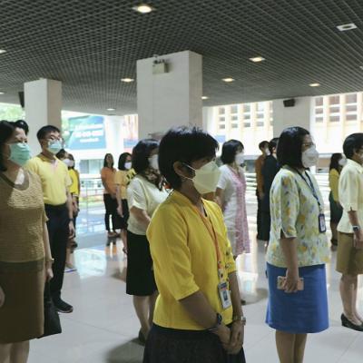 วันคล้ายวันพระบรมราชสมภพ8