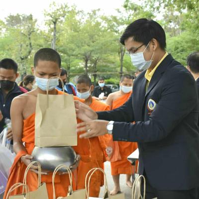 รัชกาลที่ ๙3