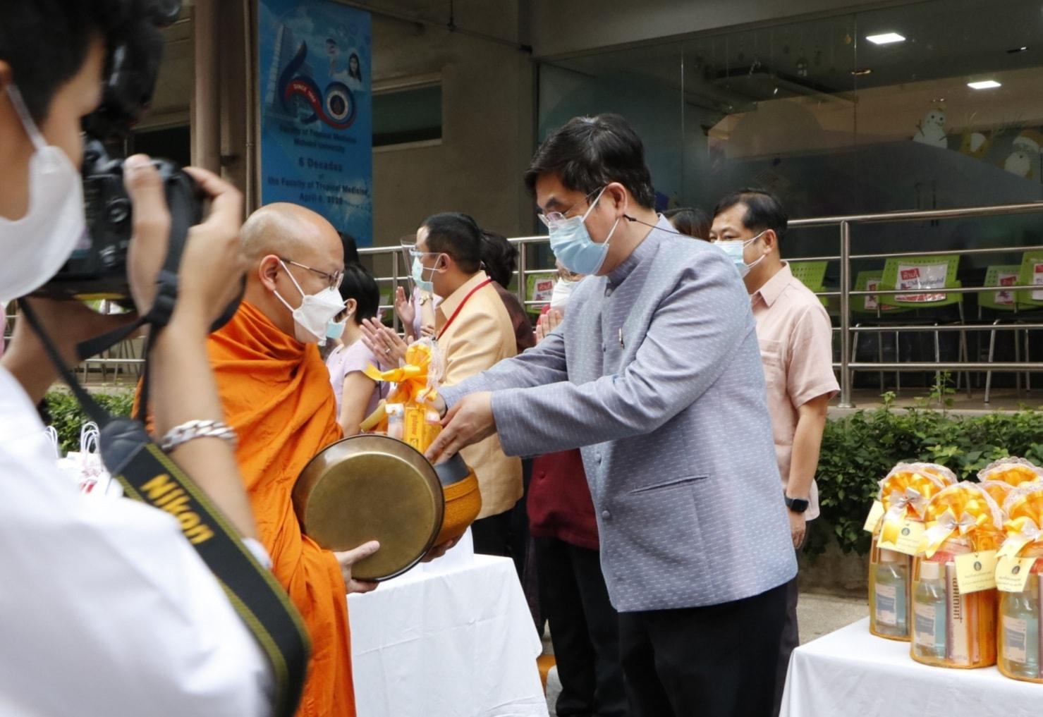 คณะเวชศาสตร์เขตร้อน8
