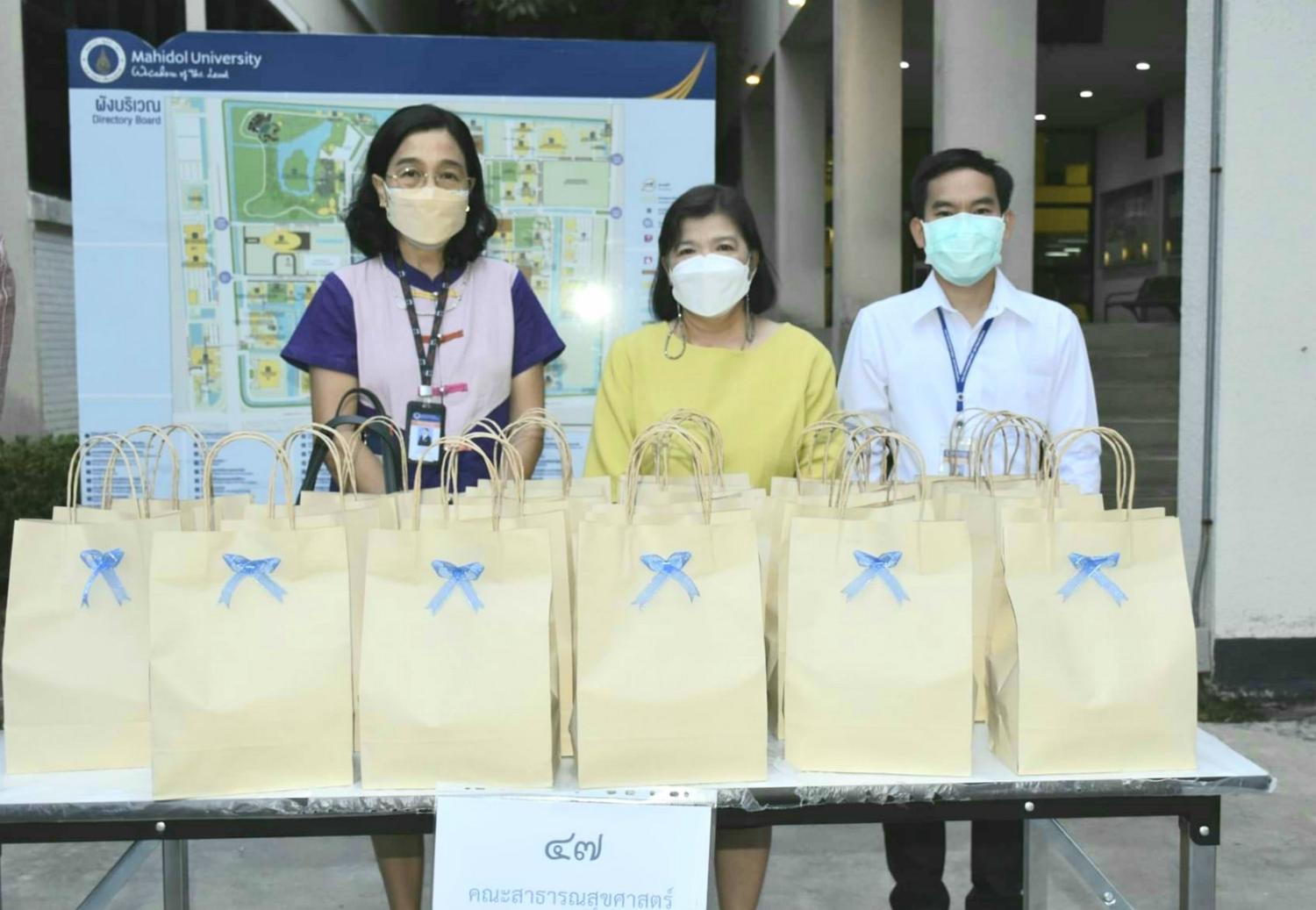 ร่วมพิธีทำบุญตักบาตร7