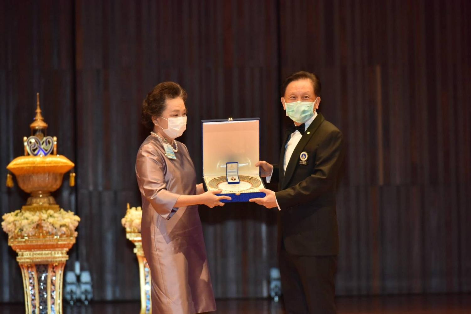 ร่วมงานครบรอบ10