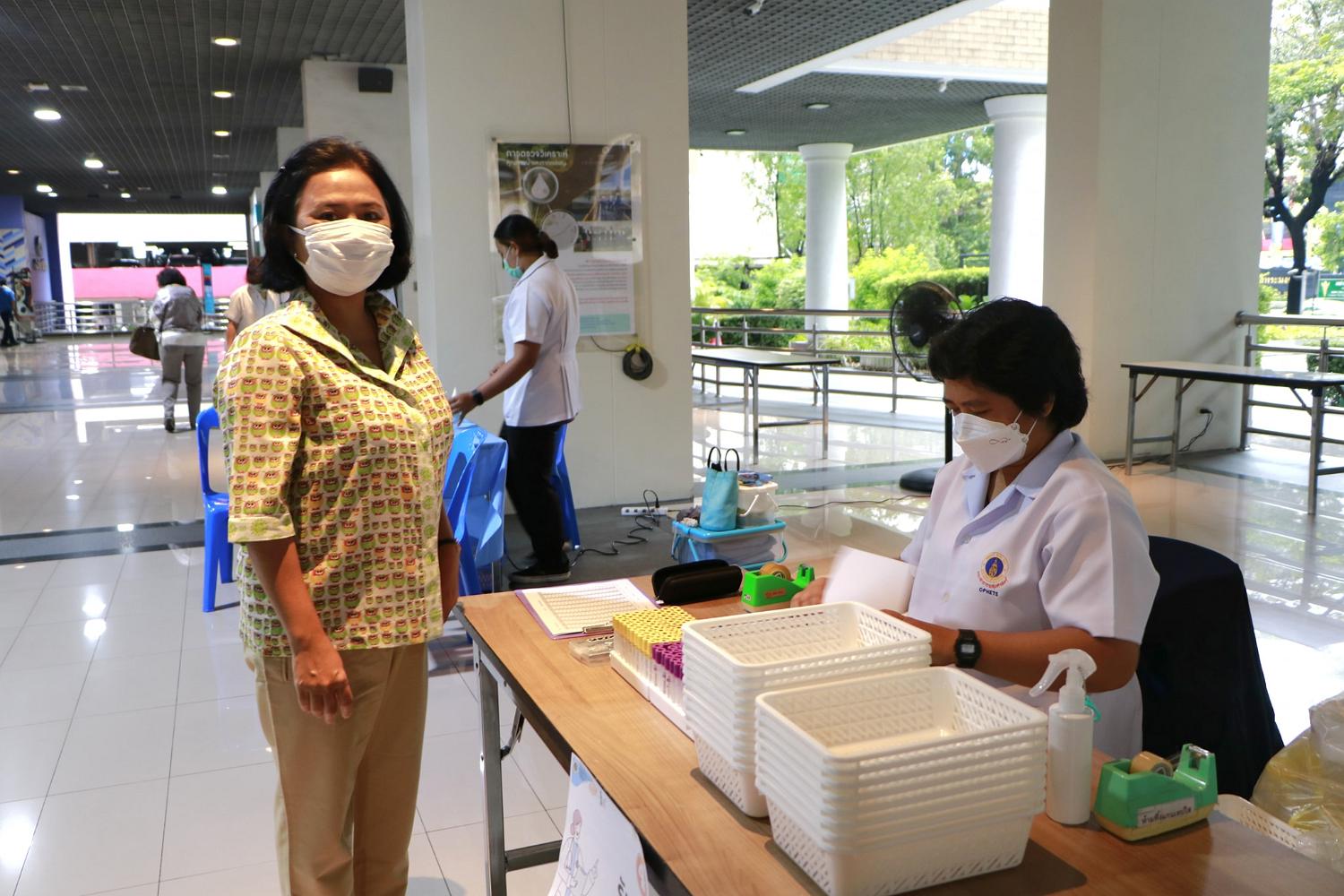 ตรวจสุขภาพบุคลากร6