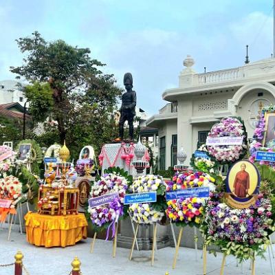 พิธีวางพวงมาลาถวายสักการะ1